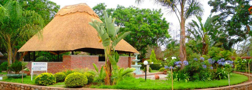 Wozani Lodge Булавайо Екстериор снимка