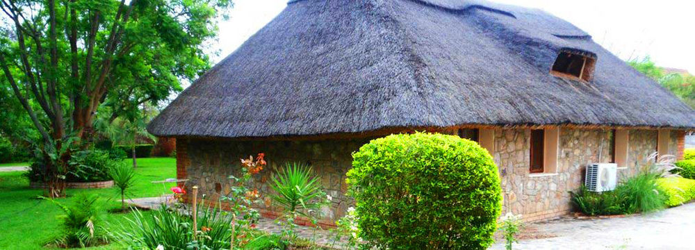 Wozani Lodge Булавайо Екстериор снимка