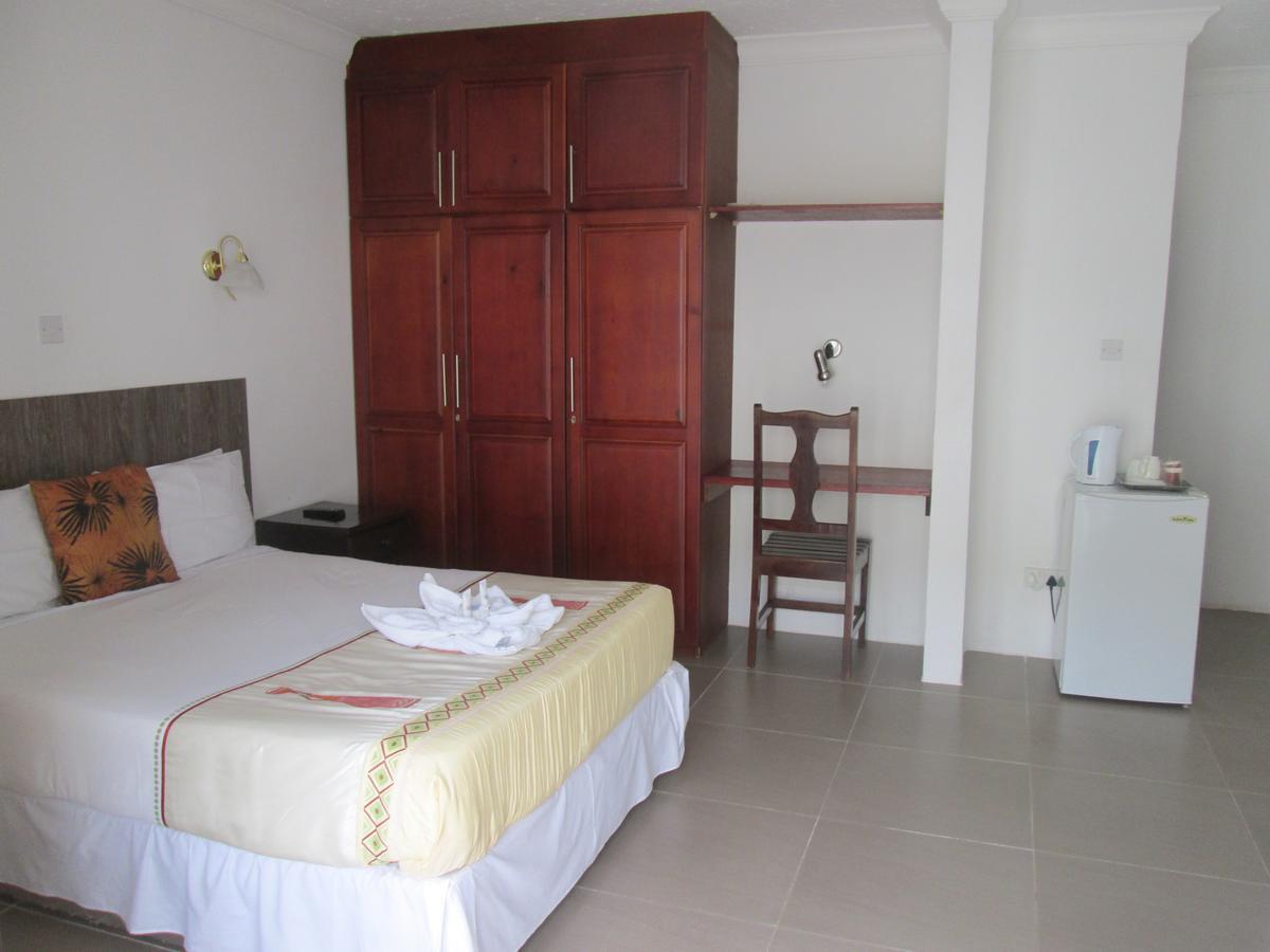 Wozani Lodge Булавайо Екстериор снимка